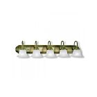 Livex Lighting 1005-01 Belmont 5-Lumières 500W Laiton antique Luminaire de vanité