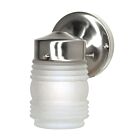Lanterne murale d'extérieur Nuvo Lighting SF76-701 1-Lumière 60W Nickel brossé